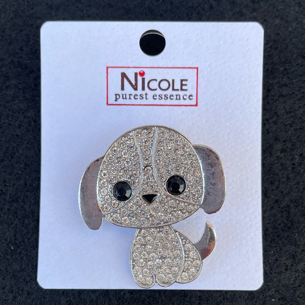 Brooch, Cute Silver Tone Dog Design. NWT